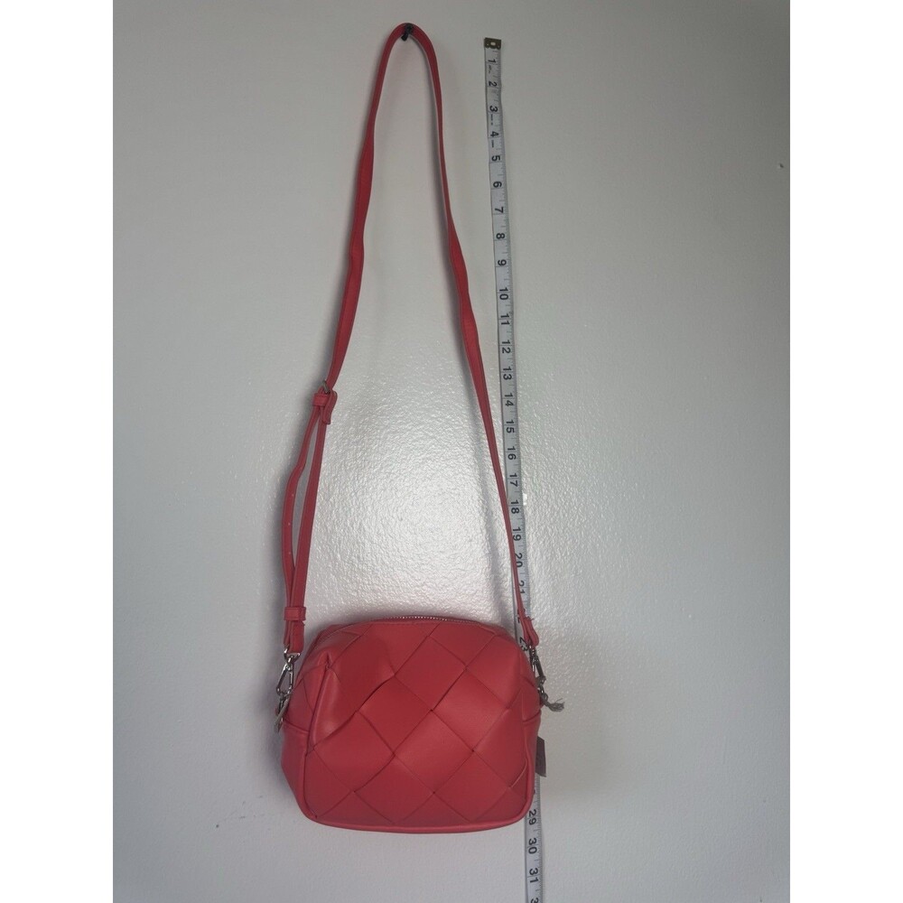 Women’s Coral Pink Quilted Crossbody Bag Small Shoulder Purse Adjustable Strap